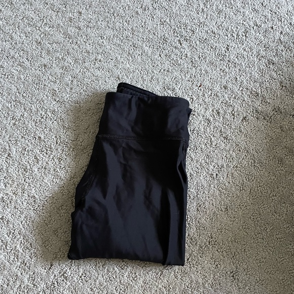 Black Under Armour Leggings - Picture 4 of 4